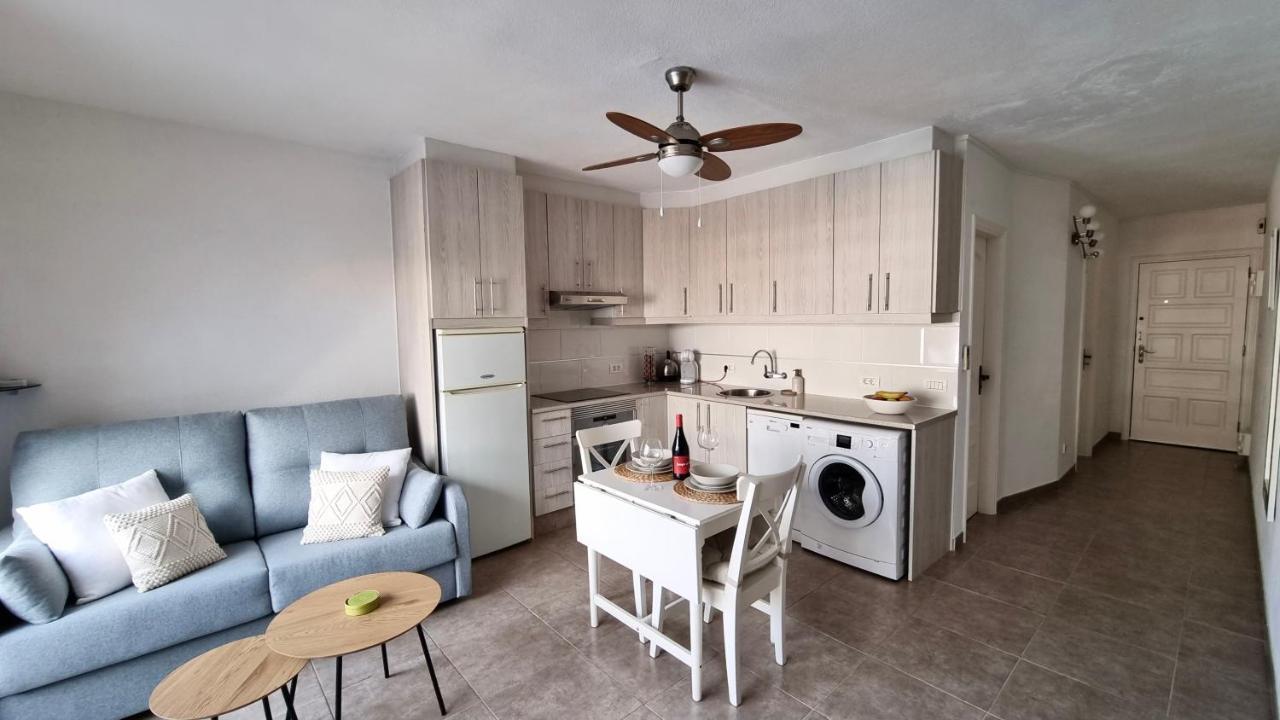 Apartamento Brisas Del Mar San Miguel de Abona Bagian luar foto