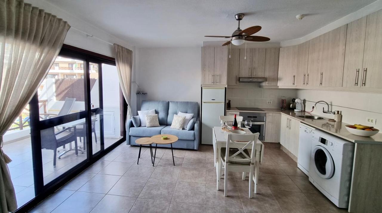 Apartamento Brisas Del Mar San Miguel de Abona Bagian luar foto